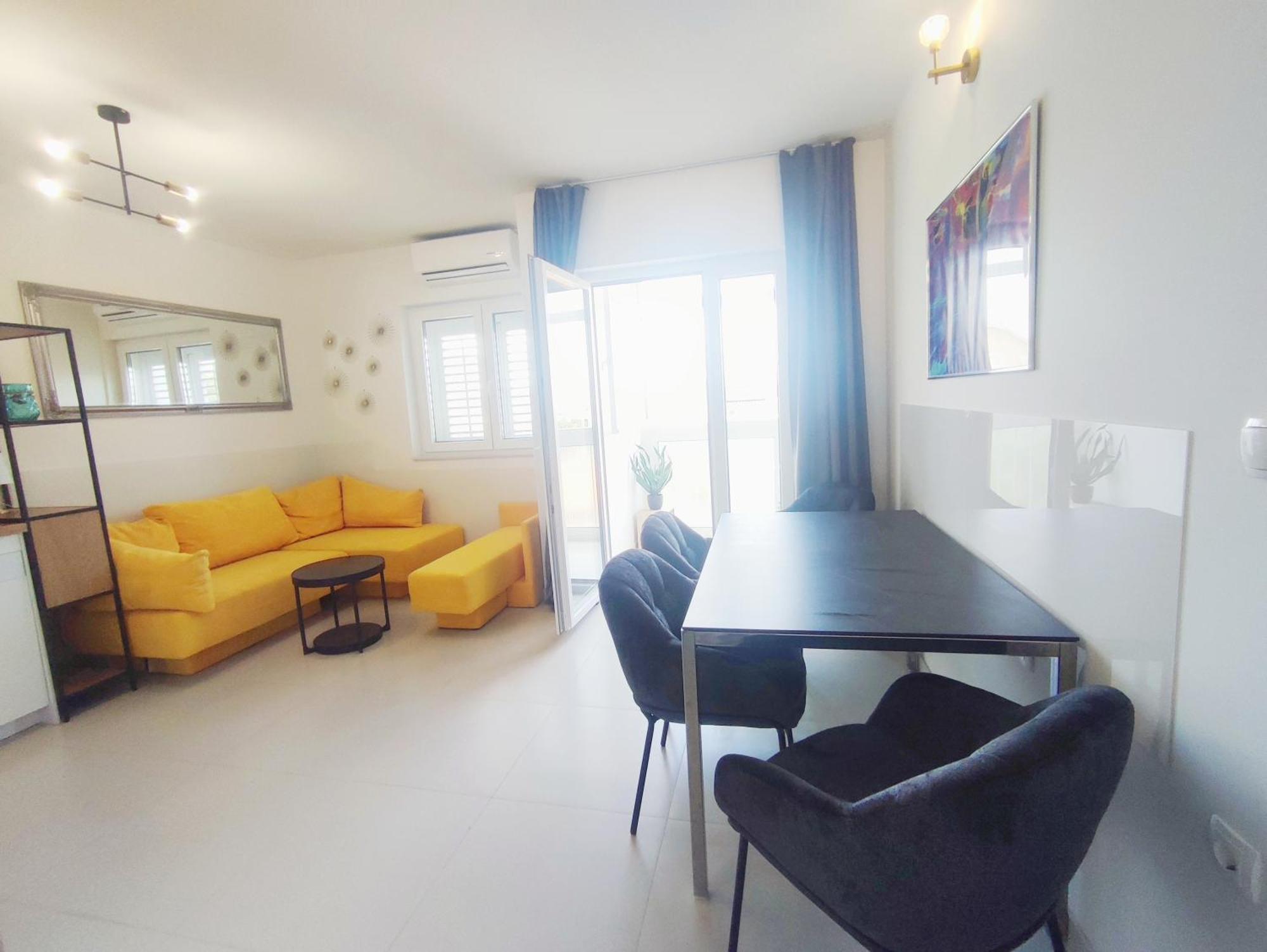 Apartment Rose, Close To The Beach Makarska Esterno foto