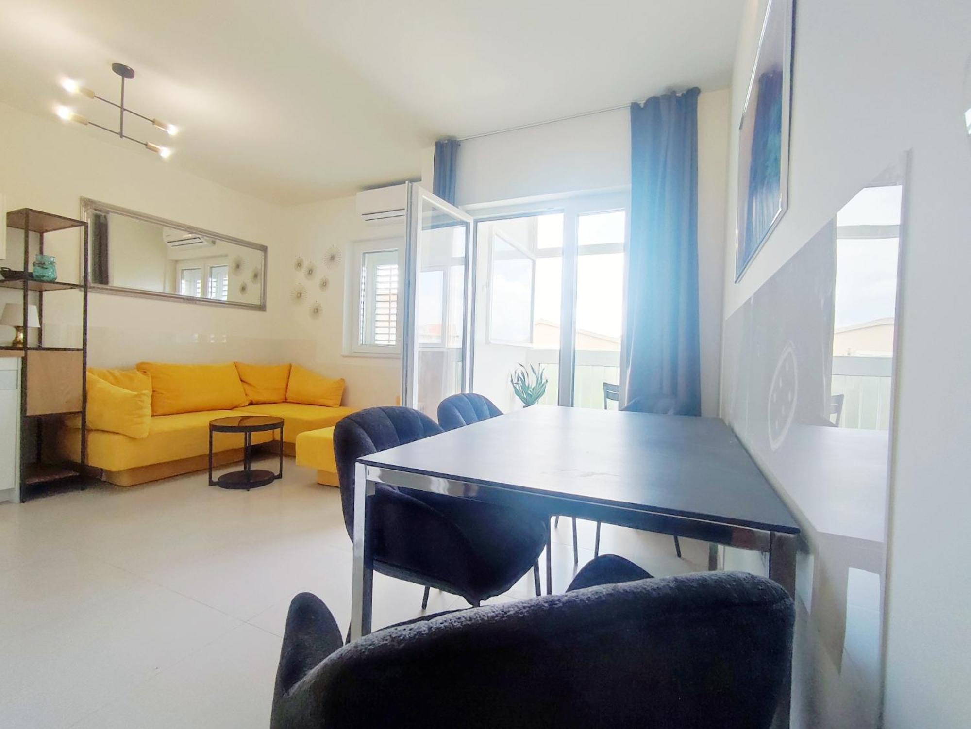 Apartment Rose, Close To The Beach Makarska Esterno foto