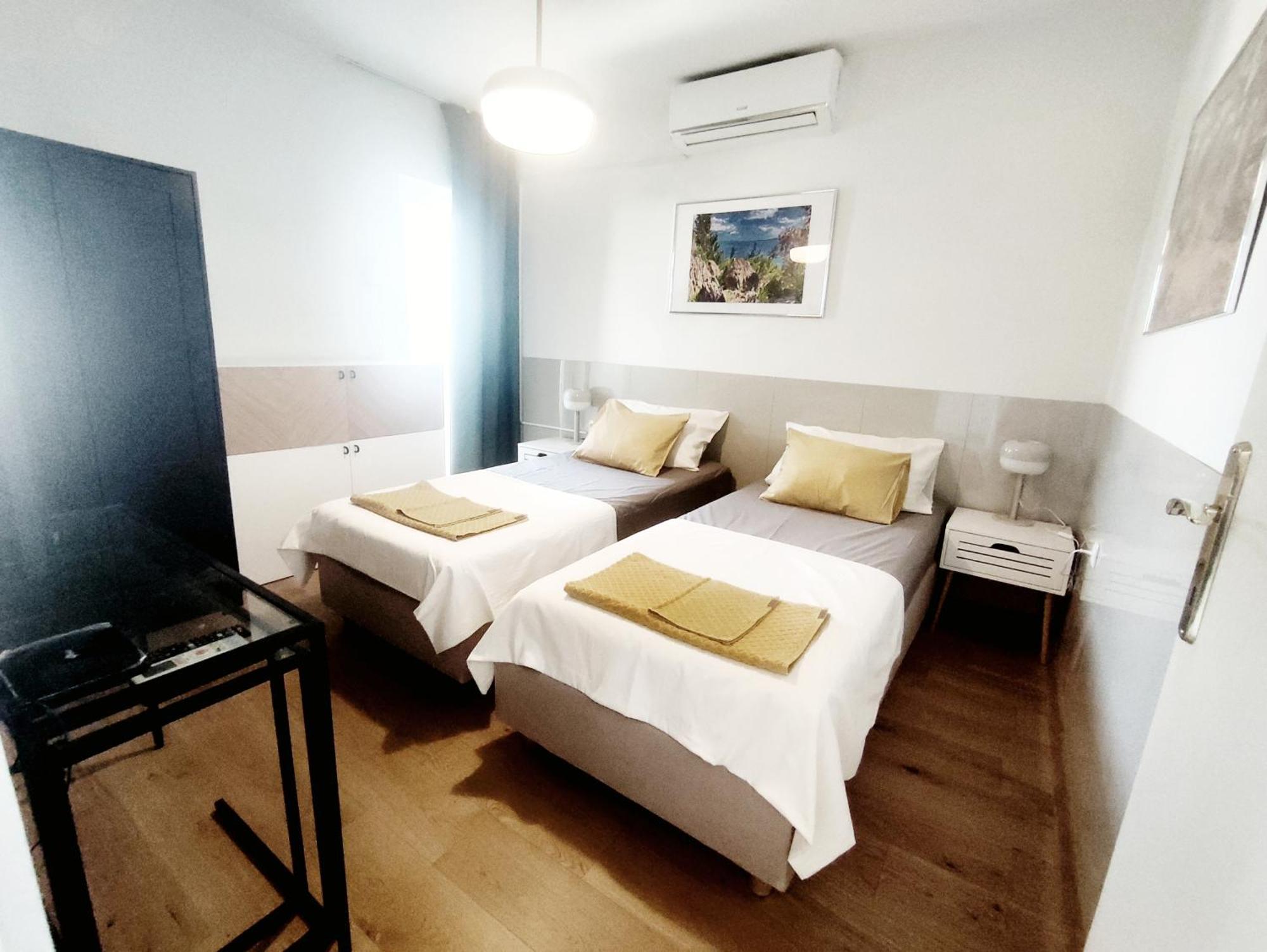 Apartment Rose, Close To The Beach Makarska Esterno foto